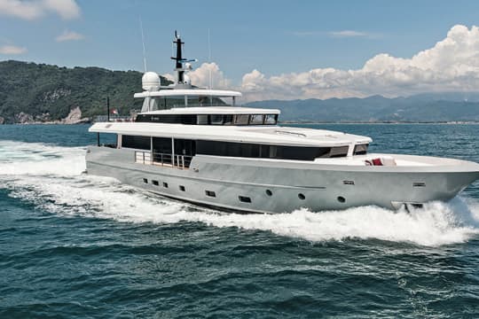 New Worldwide Central Agency – FOAM – 116ft (35m) Admiral