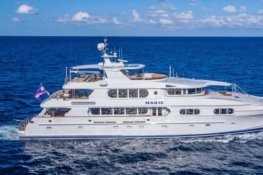 Sales Central Agency Update MAGIC – 130Ft (40m) Northern Marine, 2004