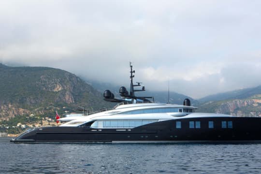 Broker’s Open House Invitation: OKTO – 217′ (66m) ISA