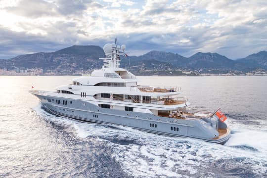 TV – 257ft (78m) Lurssen