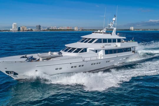 ANDIAMO – 121′ (37m) Azimut – Charter Central Agency Update