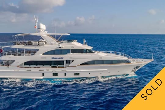Luxury yacht Benetti NAMASTE Sold
