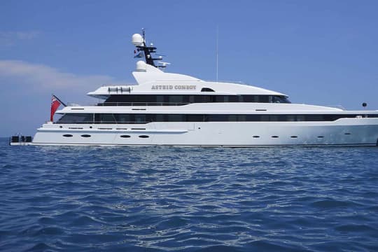 Astrid Conroy perfect Yacht, 2 million price reduction