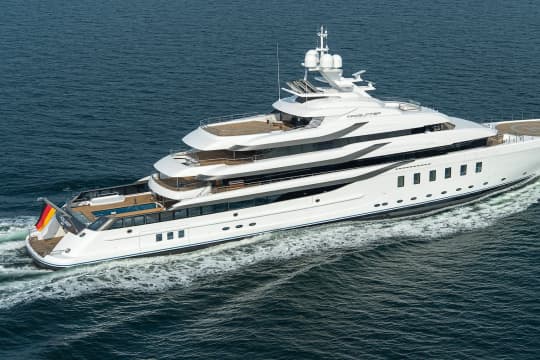 CC-SUMMER 312ft Lurssen luxury superyacht - profile view