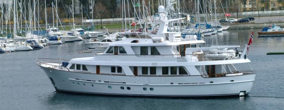 Harbor marina - 110 Ft. (33.7m) Hakvoort SAGAMAR Now For Sale