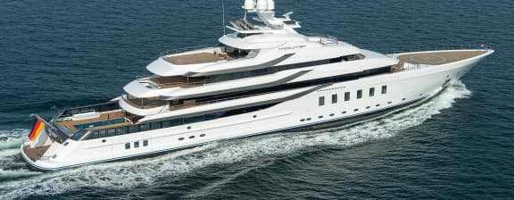 CC-SUMMER 312ft Lurssen luxury superyacht - profile view