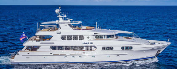 Sales Central Agency Update MAGIC - 130Ft (40m) Northern Marine, 2004