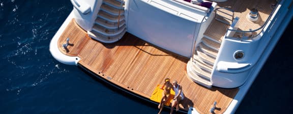 Onboard lifestyle - For Ease & Efficiency in Yacht Sales, Trust an Experienced Broker