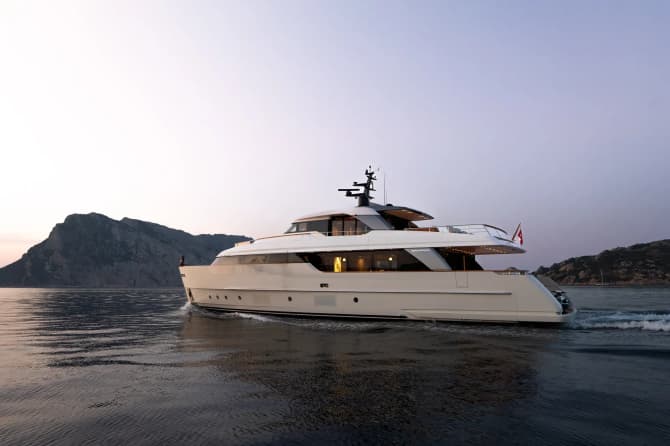 95ft Sanlorenzo yacht ADELA — exterior