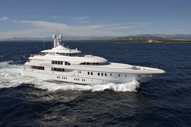 BELLA VITA 197ft LURSSEN luxury yacht for sale - photo