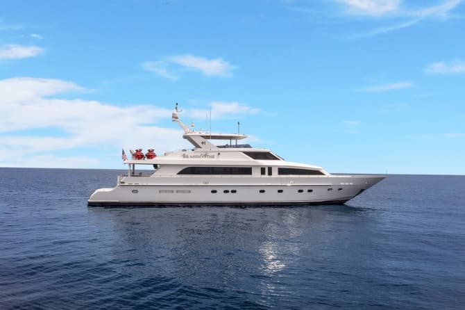 BRANDI WINE 114ft HARGRAVE CUSTOM YACHTS luxury yacht for sale - photo