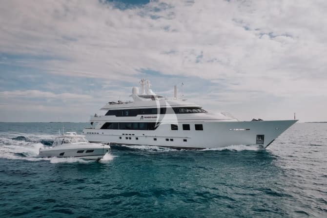 144ft Burger yacht CROSSED SABRE — exterior