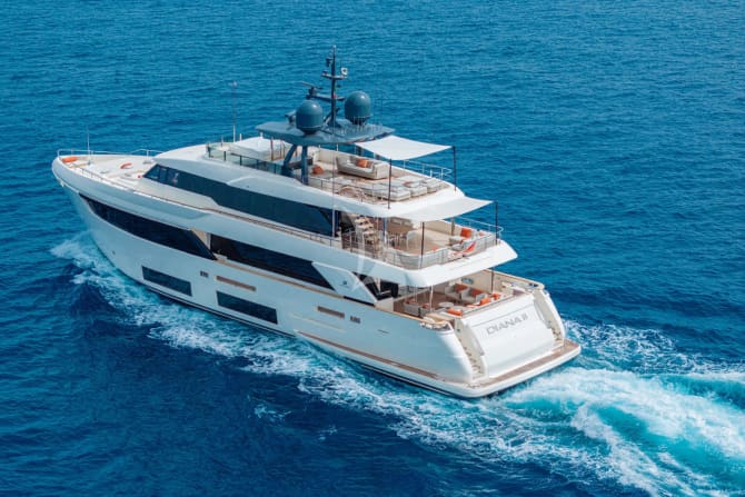 108ft Ferretti Yachts yacht DIANA II — exterior