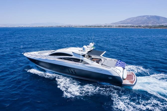 73ft Sunseeker yacht ELENTARI — exterior