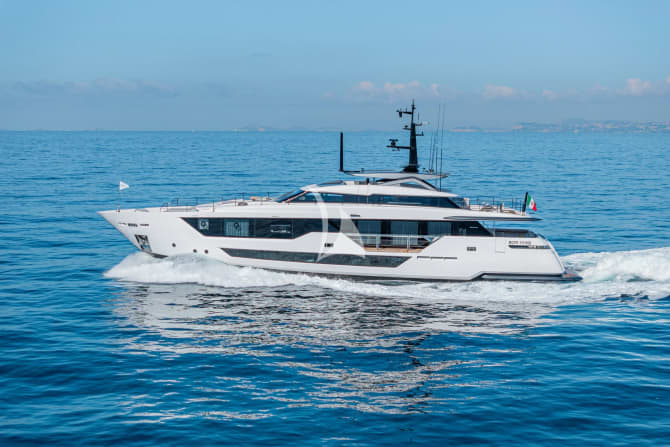108ft Ferretti Yachts yacht MARICAN FOREVER — exterior