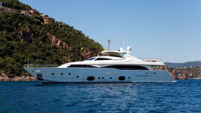 MISS ADO 112ft CUSTOM LINE luxury yacht for sale - photo