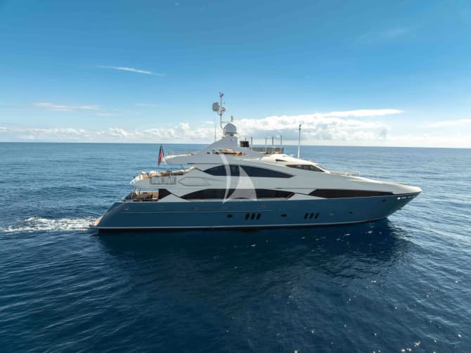121ft Sunseeker yacht NATURAL 9 — exterior