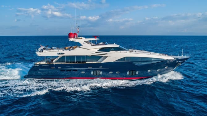 ONE AND ONLY 100ft FERRETTI CUSTOM LINE luxury yacht for sale - photo