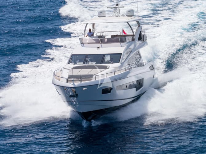 70ft Sunseeker yacht OPAL ADRIATIC — exterior
