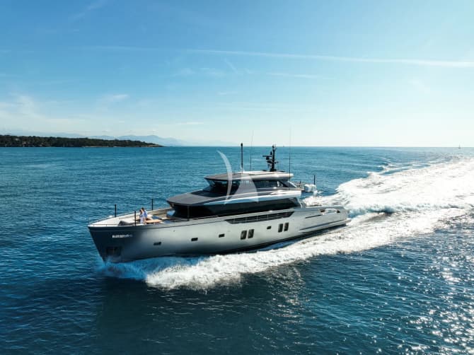 112ft Sanlorenzo yacht SENSA — exterior