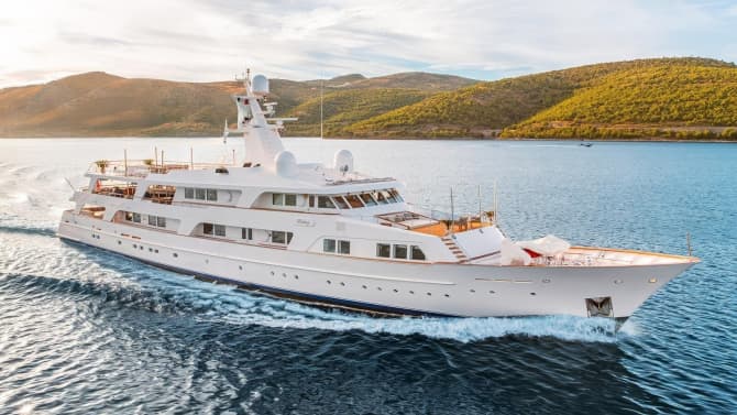 VICTORY 182ft FEADSHIP luxury yacht for sale - photo