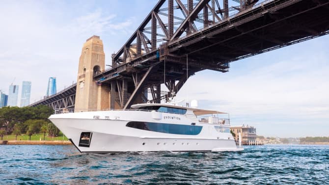 EVOLUTION 128ft OCEANFAST luxury yacht for sale - photo