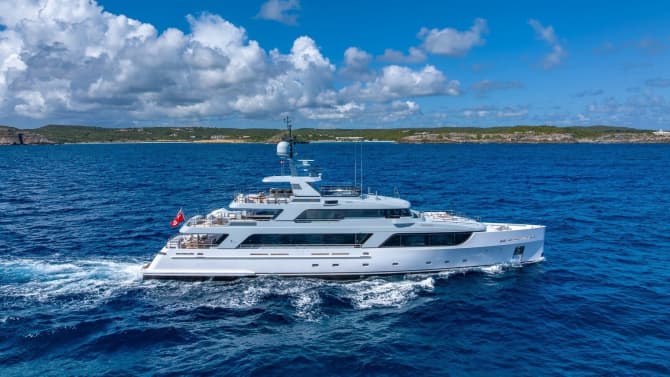 GIOIA 141ft CODECASA luxury yacht for sale - photo