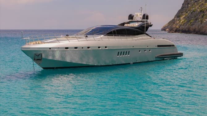 MANGUSTA 92 93ft MANGUSTA luxury yacht for sale - photo