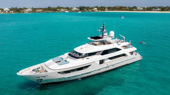 PREMURA 125ft SANLORENZO YACHTS luxury yacht for sale - photo