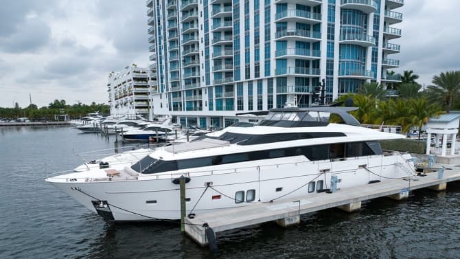 RYEN 106ft SANLORENZO YACHTS luxury yacht for sale - photo