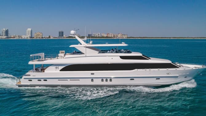SECOND AMENDMENT 101ft HARGRAVE luxury yacht for sale - photo
