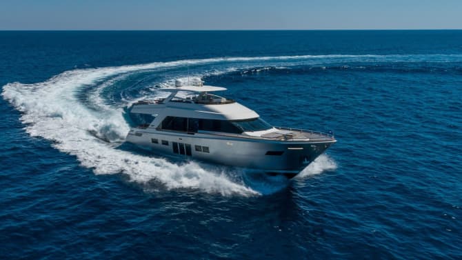 WHISTLE 76ft LAZZARA YACHTS luxury yacht for sale - photo