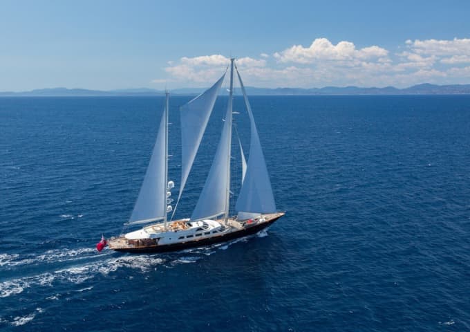 ANTARA 151ft PERINI NAVI luxury yacht for sale - profile view