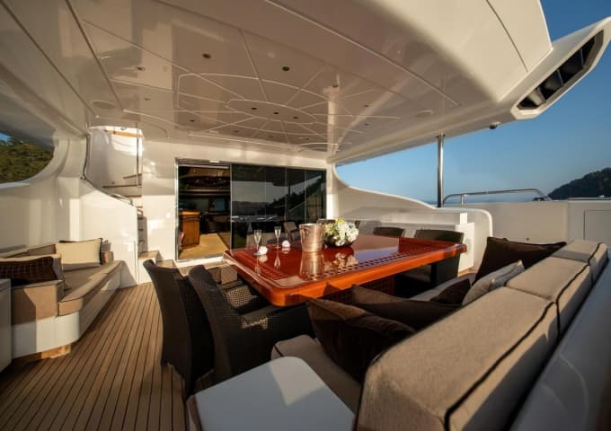 SEA PEARL 164ft MANGUSTA luxury yacht for sale - profile view