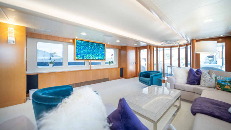 Feadship TASIA Main Salon
