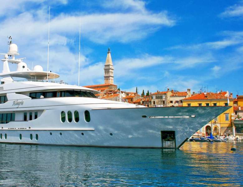 Coastal skyline - ALLEGRIA Hakvoort - Sales Central Agency Update