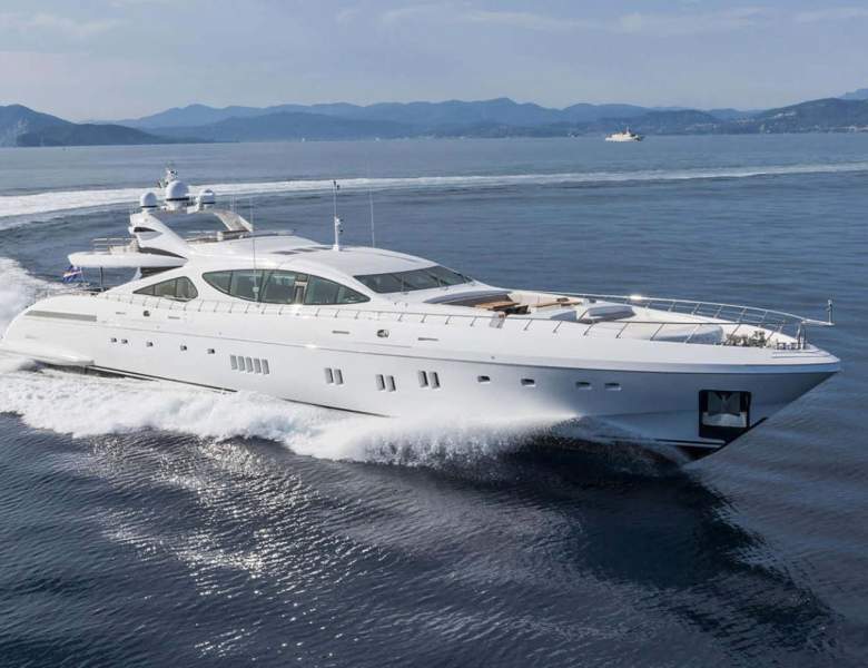 Major Price Reduction: MOONRAKER - 164Ft (50m) Mangusta, 2014