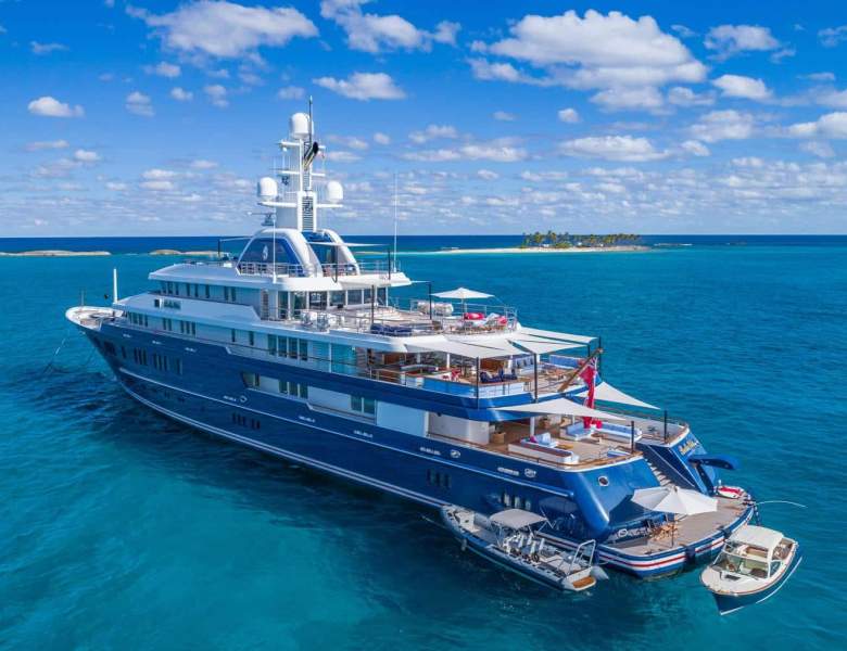 BELLA VITA - Charter in Bahamas & Caribbean