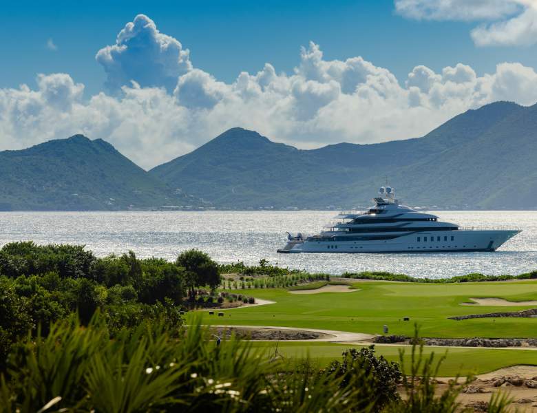 The Best Beaches in the World: A Yacht Charter Bucket List