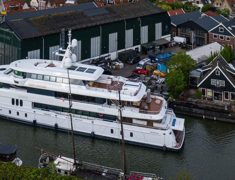 Harbor marina - Project SIDNEY - 200' (61m) Royal Hakvoort Launched!