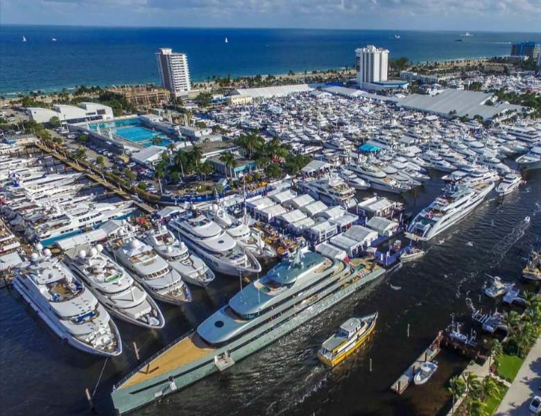 Harbor marina - FLIBS Lineup - Yachts On Display & In Area