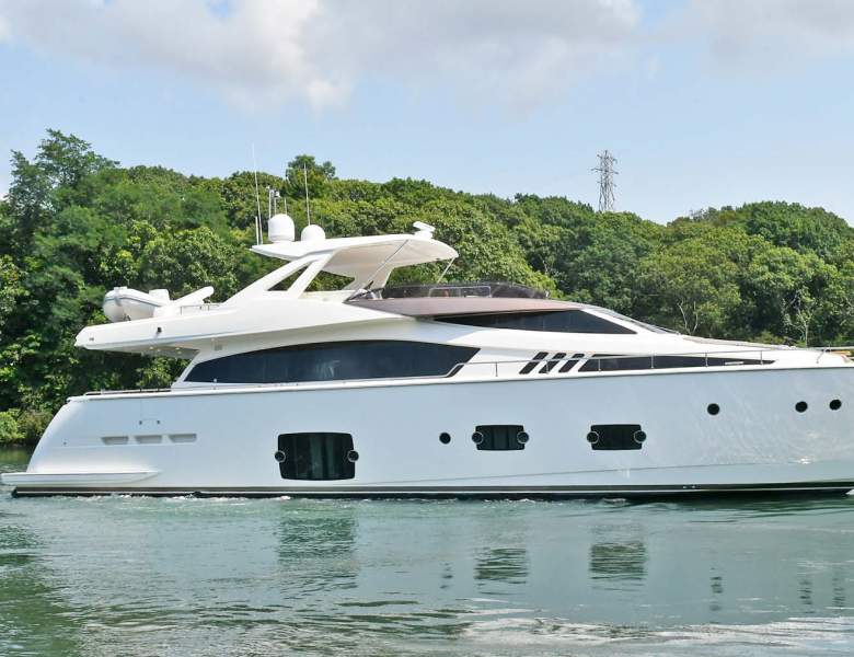 MONTRACHET 80ft Ferretti Yachts luxury motor yacht - profile view