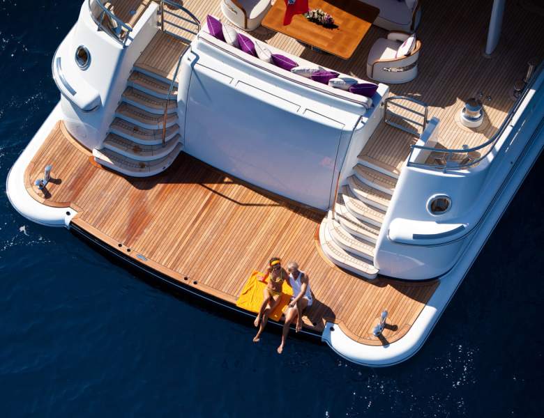 Onboard lifestyle - For Ease & Efficiency in Yacht Sales, Trust an Experienced Broker